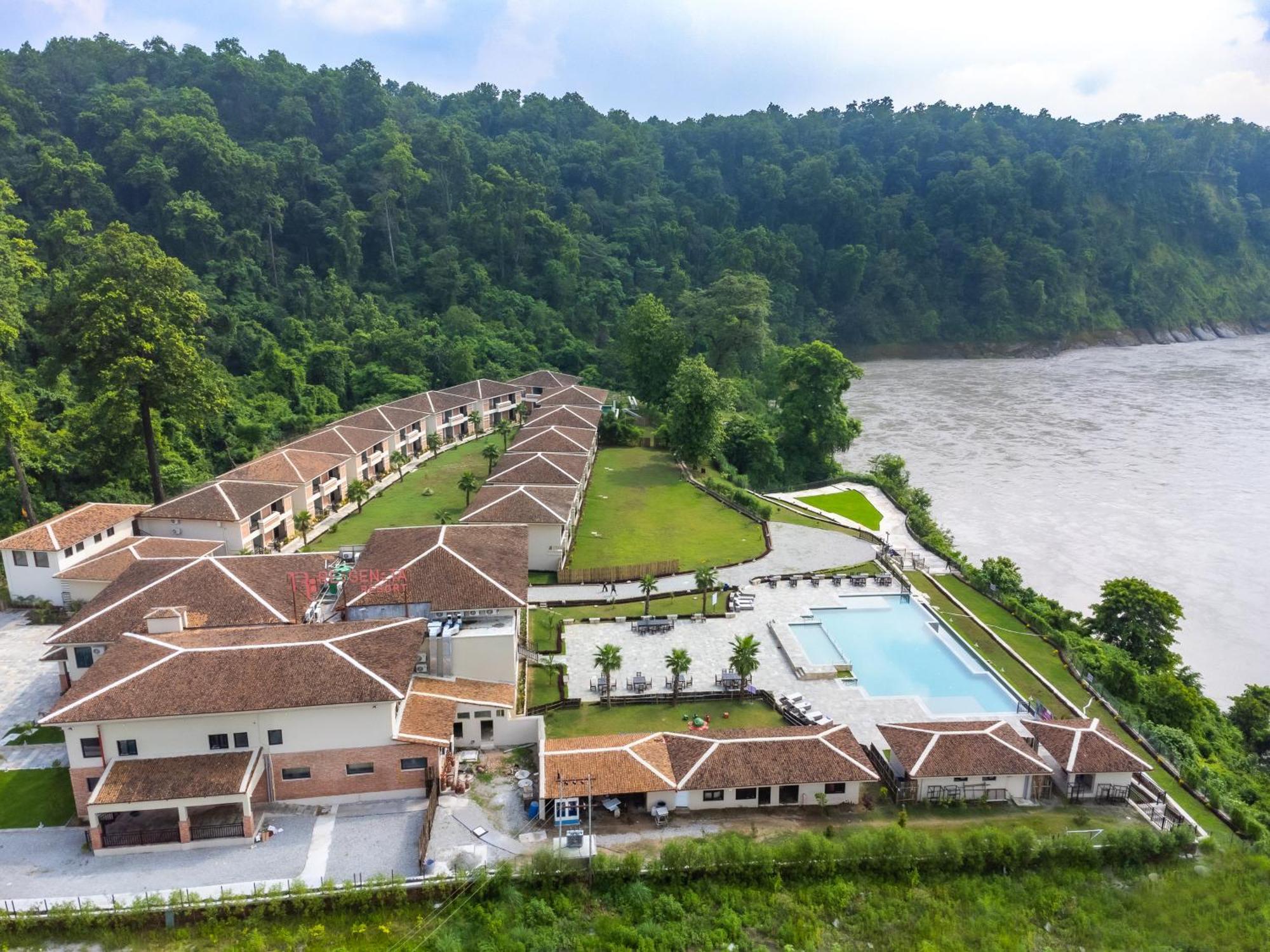 Regenta Resort & Spa By Riverside, شيتوان المظهر الخارجي الصورة